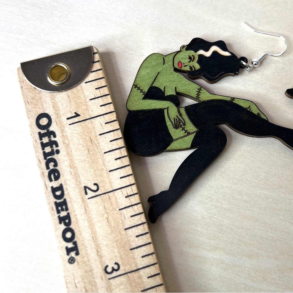 Bride Of Frankenstein Earrings - Halloween Pinup Lady In Monster Costume - Picture 5 of 6